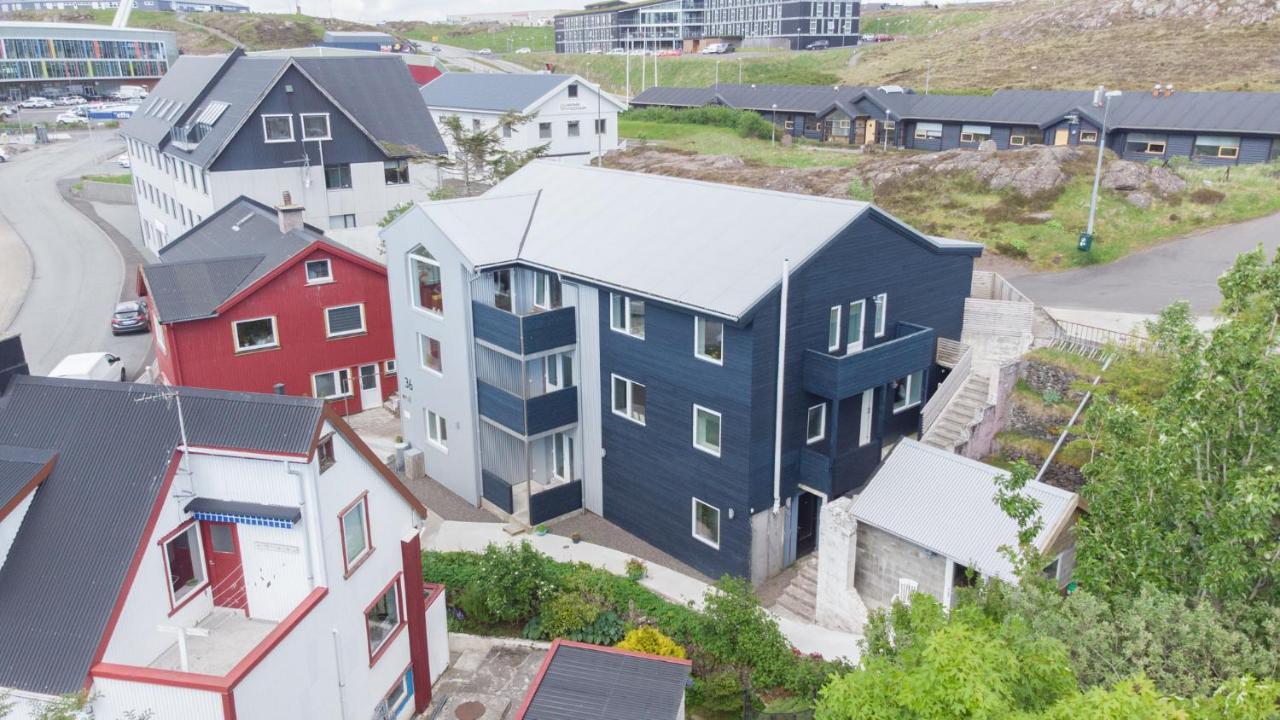 Stadium / Central / Park / Art Gallery Tórshavn Exteriör bild